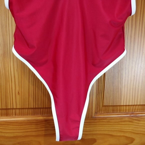 Red & White High-Cut One Piece Swimsuit LG Retro Monokini Bold Style - Picture 4 of 8